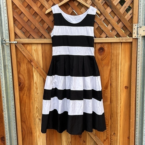 Dolly and Dotty Rockabilly Dress Vintage Style 1950's Dress Viva Las Veg… - Picture 5 of 6